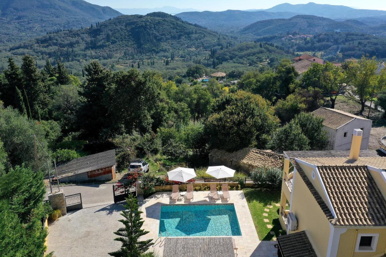 Infinity Villa Kato Pavliana エクステリア 写真