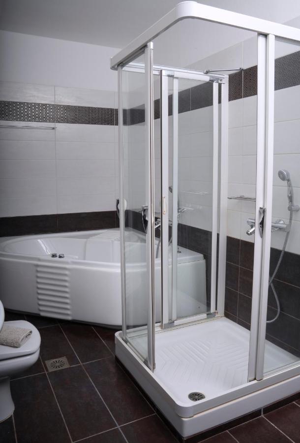 Infinity Villa Kato Pavliana エクステリア 写真