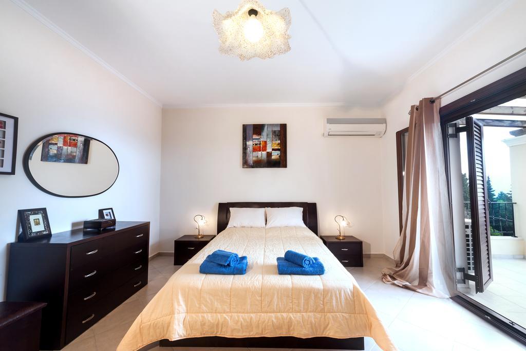 Infinity Villa Kato Pavliana エクステリア 写真