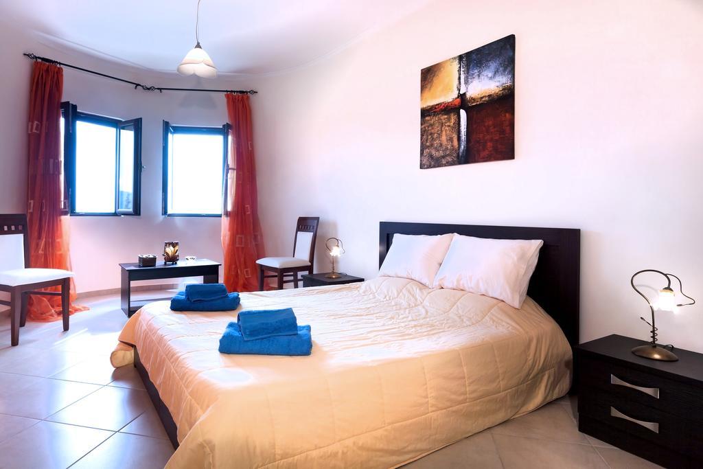 Infinity Villa Kato Pavliana エクステリア 写真
