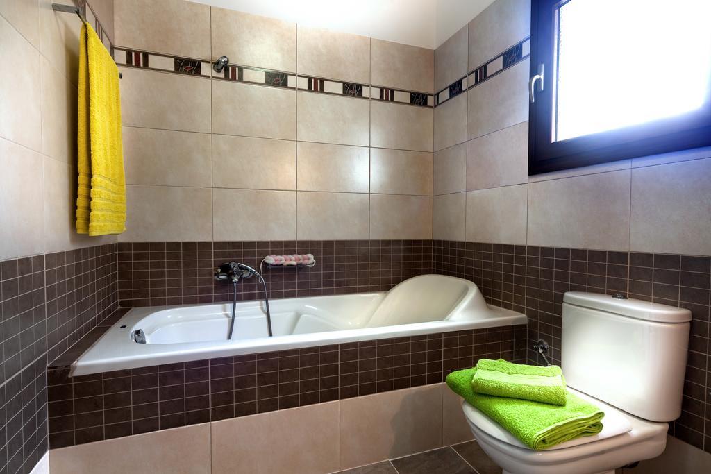 Infinity Villa Kato Pavliana エクステリア 写真